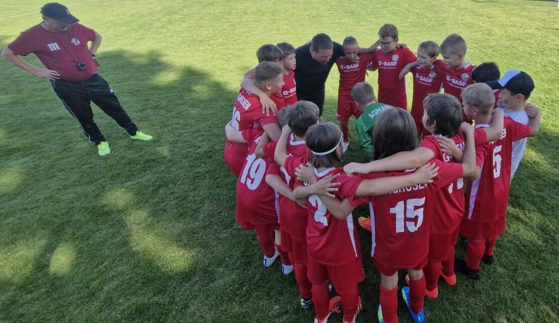 U11. Remíza po urputném dotahování